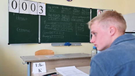 Кравцов рассказал о принятии единых программ школьного образования