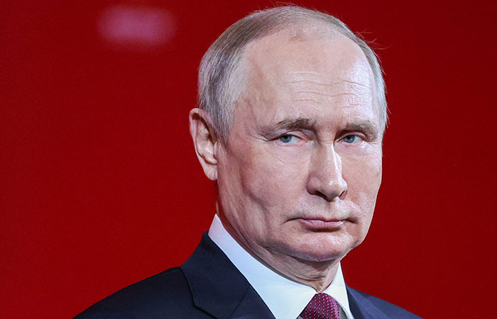 Путин подписал закон о едином пособии гражданам с детьми и беременным