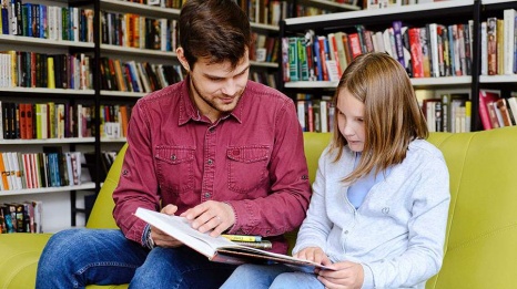 Библиотекарь назвала шесть книг для чтения с детьми